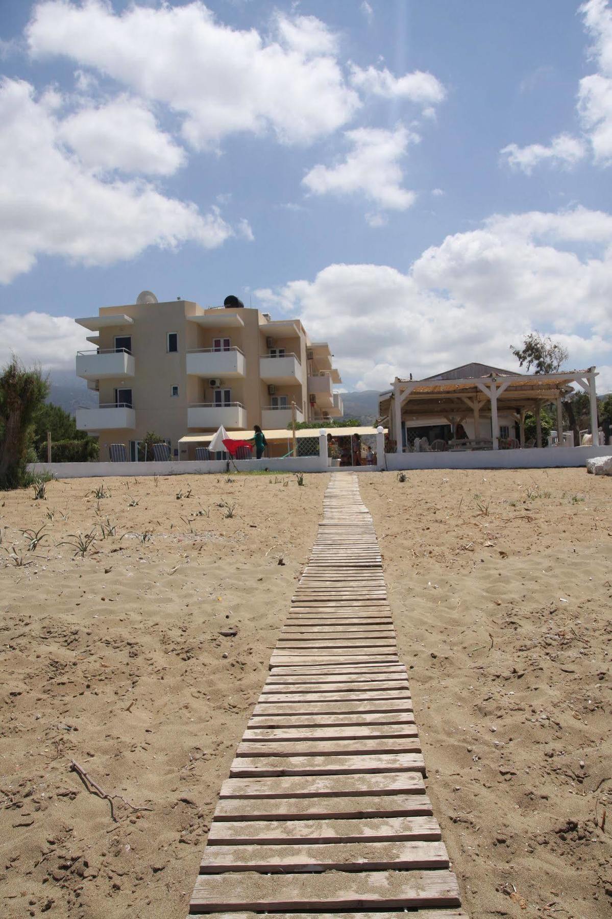 Silver Sun Studios & Apartments Malia Esterno foto